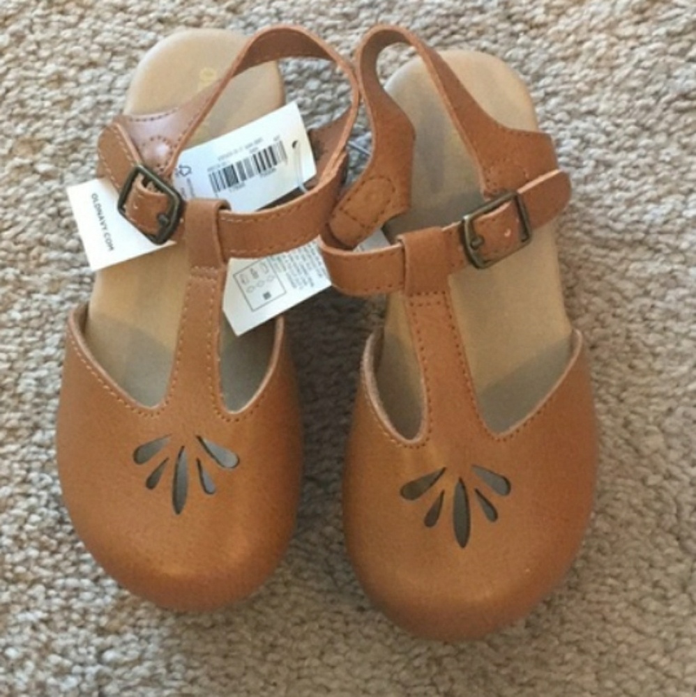 NWT Old Navy Toddler Clogs